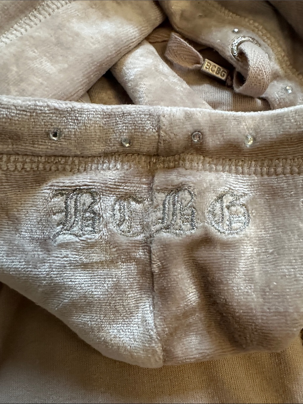 BCBGMaxAzria Taupe Velour Short-Sleeve Hoodie & Joggers Set - Picture 9 of 12